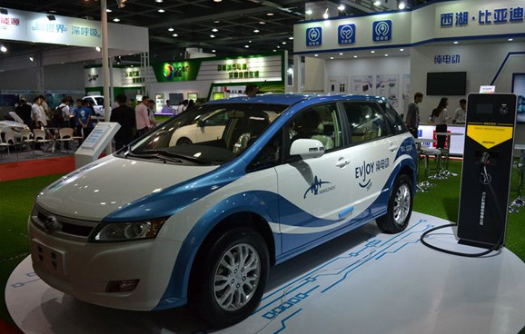 杭州將取消新能源車限行 年底前公交車全換新能源 杭州將取消新能源車限行 年底前公交車全換新能源