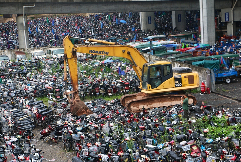 深圳史上最嚴“禁摩限電”行動 電動三輪車該不該禁？