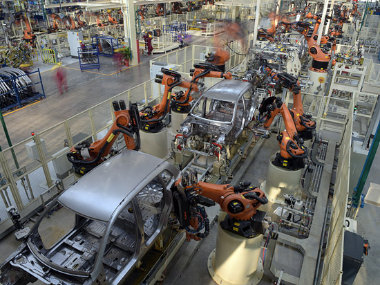 新能源車一季度產銷量釋放轉型信號 政策轉向供給側