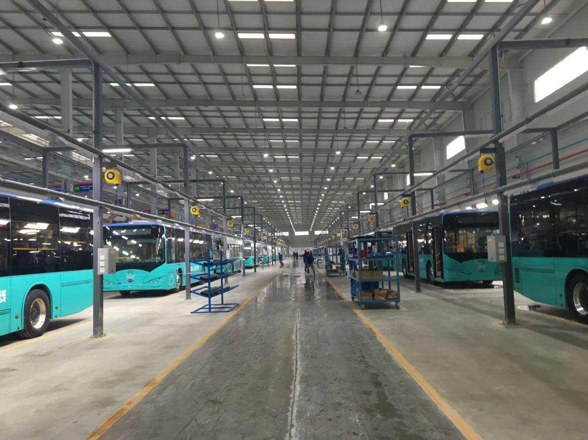 2015年新能源車上市公司凈利合計667億元 九成企業盈利