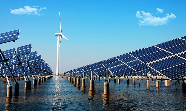 “漁光一體”將新能源發電與水產養殖相結合