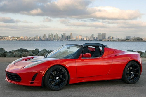 特斯拉賣出的第一輛電動汽車“完全不安全” 馬斯克買了 特斯拉賣出的第一輛電動汽車“完全不安全” 馬斯克買了