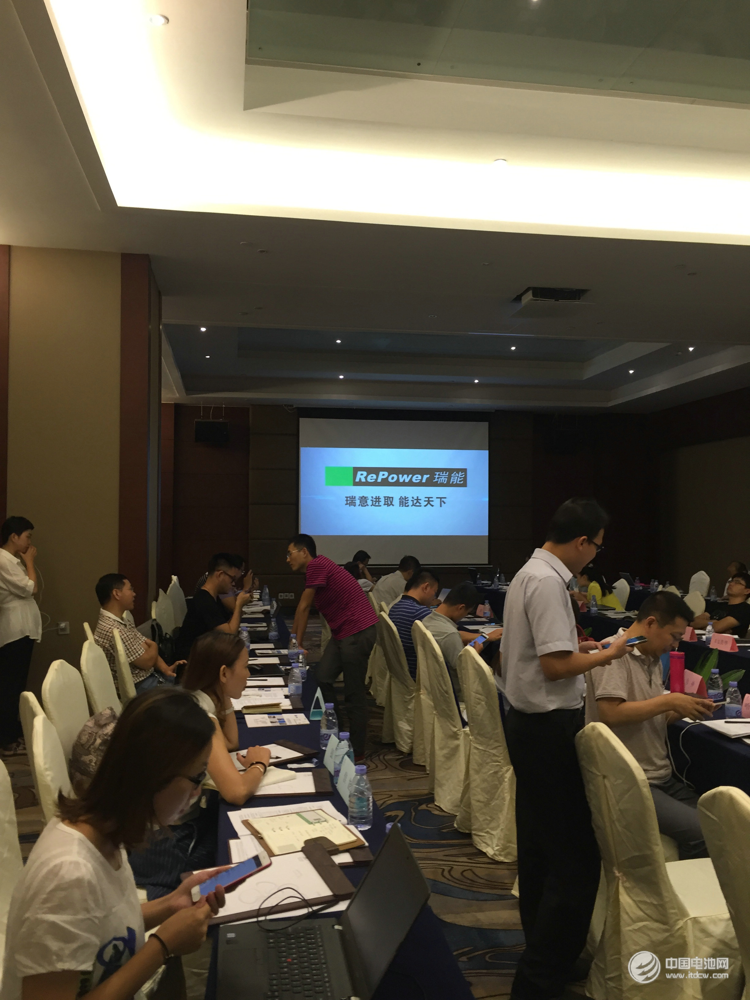 瑞能股份協辦鋰離子電池安全標準討論會 推動電池產品安全發展