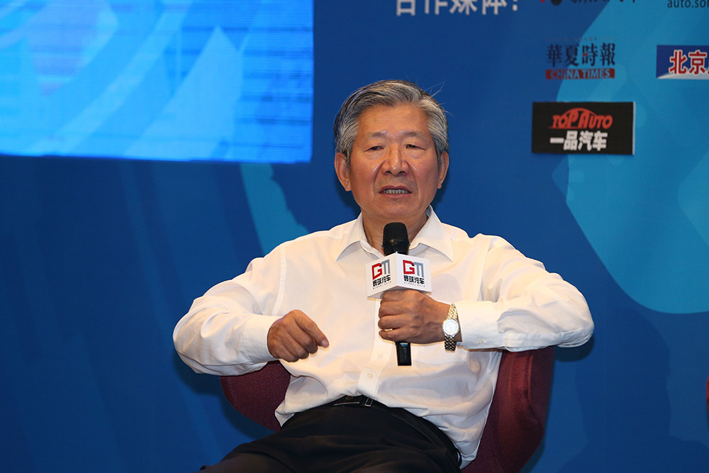 原國務(wù)院發(fā)展研究中心副主任侯云春 原國務(wù)院發(fā)展研究中心副主任侯云春