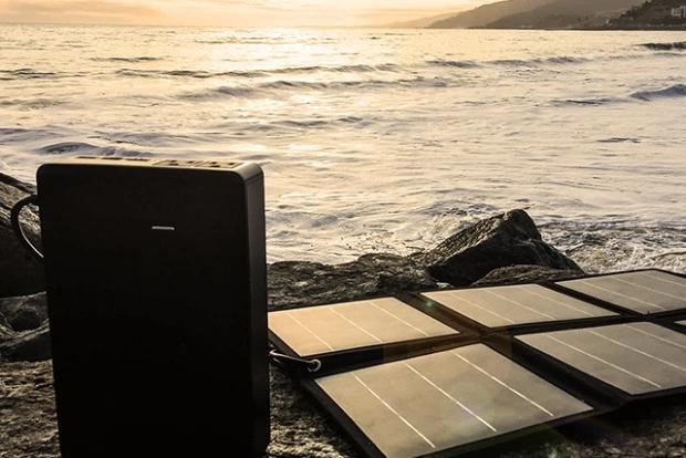 簡(jiǎn)直是充電寶中的戰(zhàn)斗機(jī) 居然能給筆記本充電