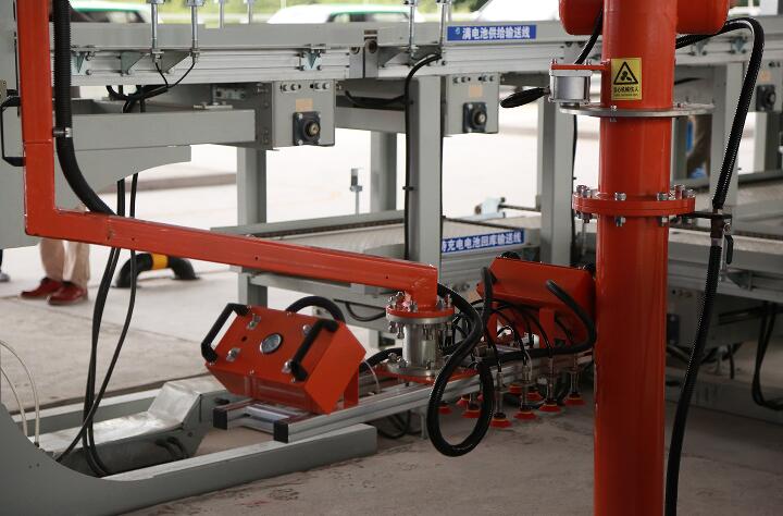 力帆首座能源站啟用  攜手妙盛動(dòng)力打造智能新能源汽車(chē)產(chǎn)業(yè)鏈.jpg