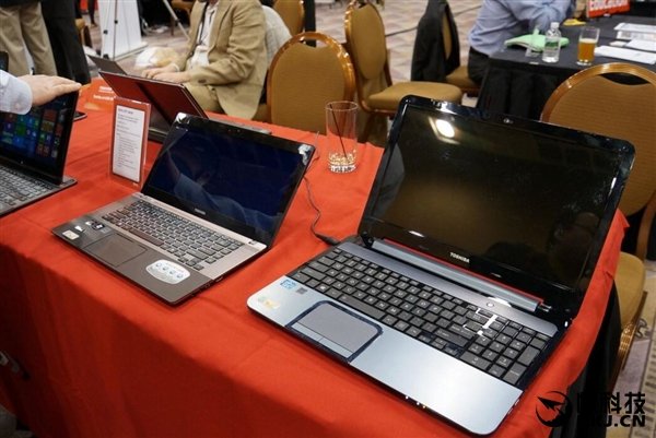 三星手機(jī)電池爆燃未消停 東芝宣布擴(kuò)大召回筆記本電池 三星手機(jī)電池爆燃未消停 東芝宣布擴(kuò)大召回筆記本電池