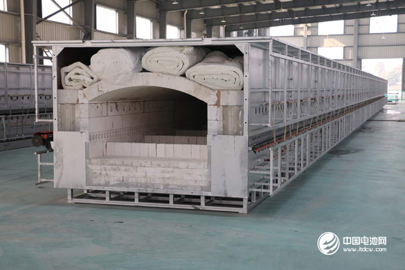 輥道窯空氣爐生產線 輥道窯空氣爐生產線