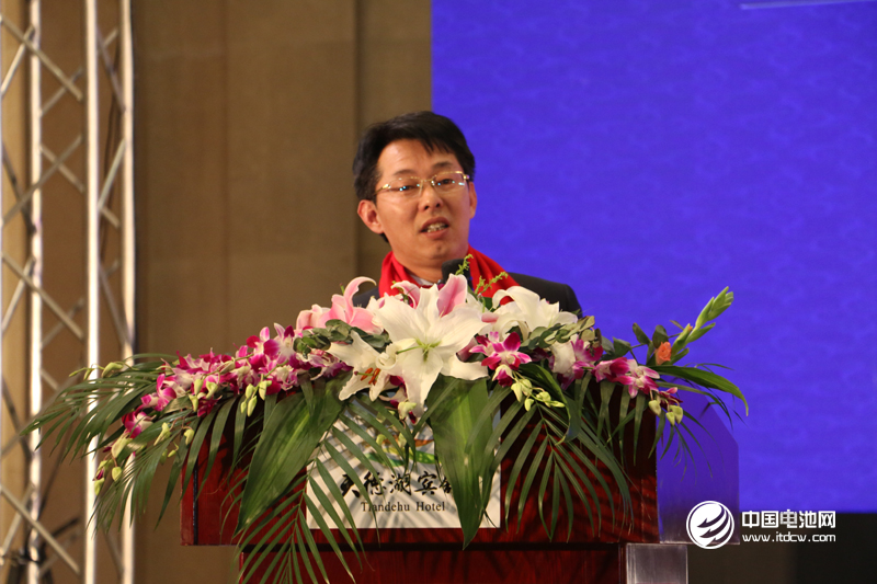 中國電池網創始人/董事長、電池百人會理事長/秘書長于清教發表總結致辭 中國電池網創始人/董事長、電池百人會理事長/秘書長于清教發表總結致辭