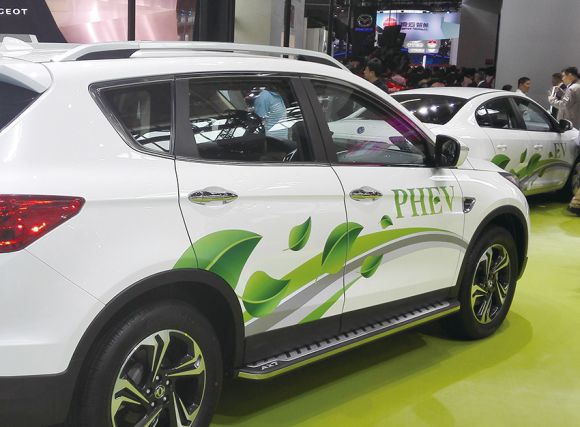 補貼縮水及車牌趨緊 新能源汽車福袋收口