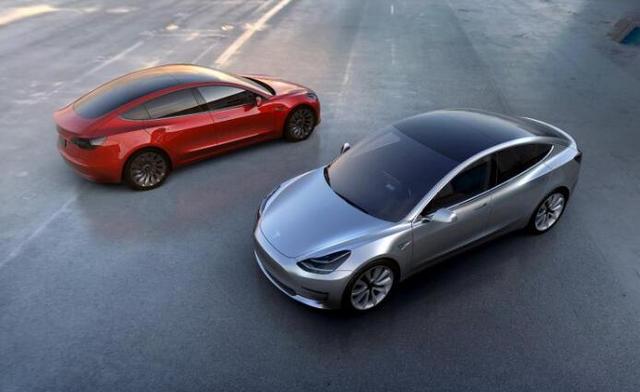 傳特斯拉Model 3車型于本月20日試生產(chǎn) 37萬人預訂 傳特斯拉Model 3車型于本月20日試生產(chǎn) 37萬人預訂