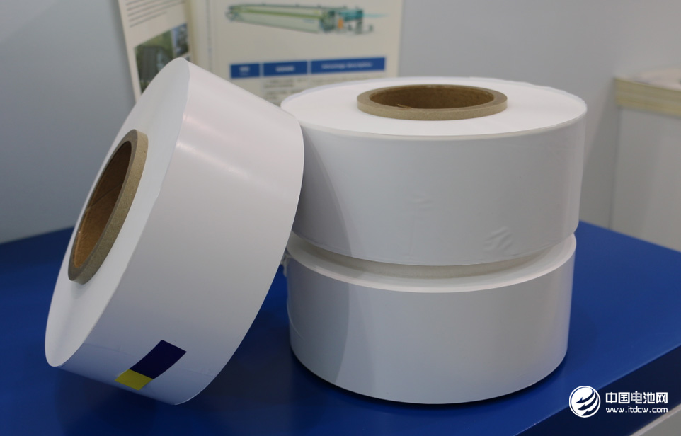 鋰電隔膜 中國電池網(wǎng)資料圖 鋰電隔膜 中國電池網(wǎng)資料圖