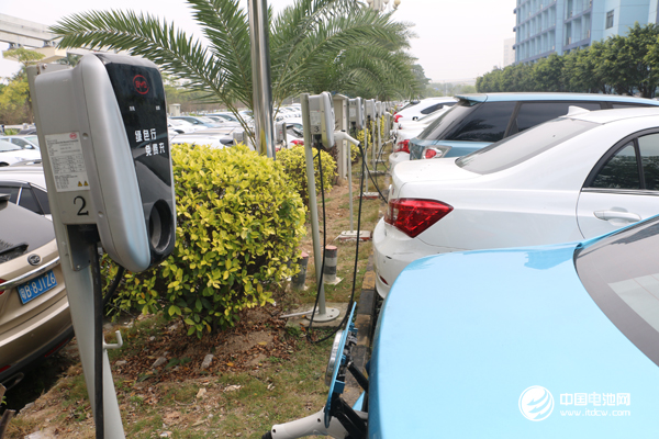 反方:電動汽車有特殊性 反方:電動汽車有特殊性