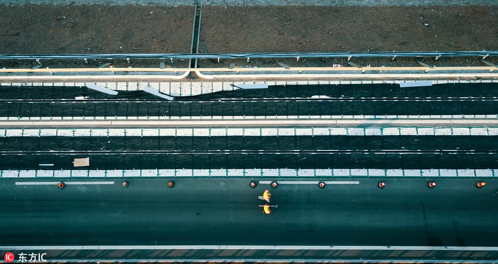 濟南正建設全球首條光伏高速公路 年底竣工通車發電