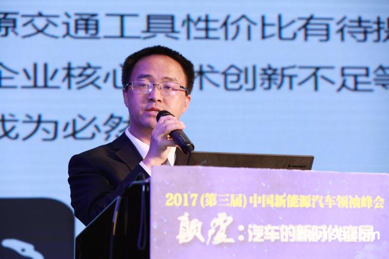 深圳市沃特瑪電池有限公司副總裁鐘孟光 深圳市沃特瑪電池有限公司副總裁鐘孟光