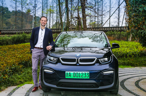 寶馬新能源再發(fā)力 2018年底中國(guó)即時(shí)充電樁數(shù)量將突破8萬個(gè)