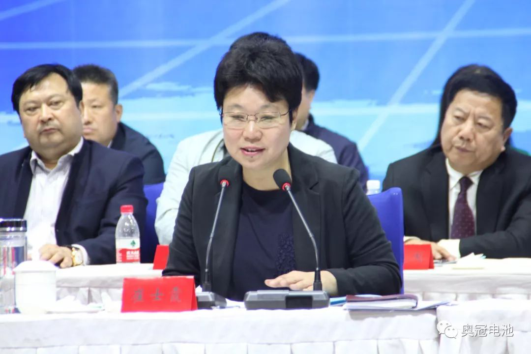 助力民企高質(zhì)量發(fā)展暨衡水市工商聯(lián)五屆二次執(zhí)委會(huì)議在奧冠隆重召開