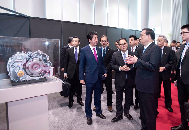 李克強(qiáng)總理參觀豐田汽車廠區(qū)釋放什么信號(hào)？