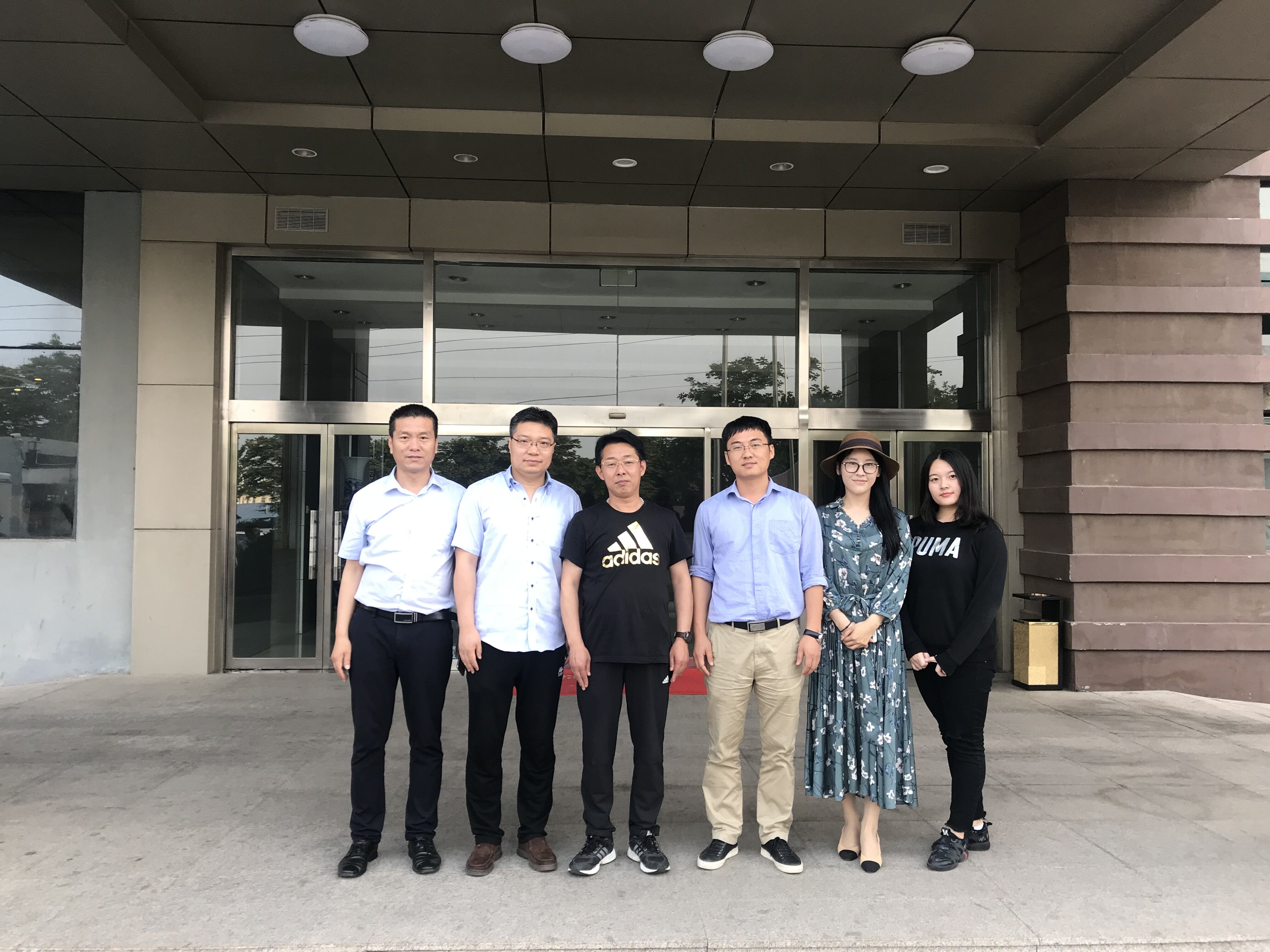 于清教一行應(yīng)邀專程調(diào)研考察青島華世潔、中科華聯(lián)、藍(lán)科途