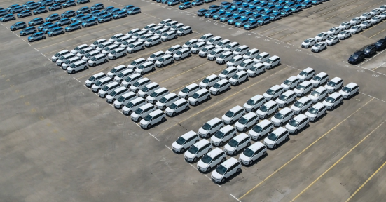 比亞迪向曼谷交付101臺e6 比亞迪向曼谷交付101臺e6