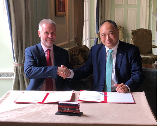 比亞迪歐洲有限責任公司總經(jīng)理何一鵬