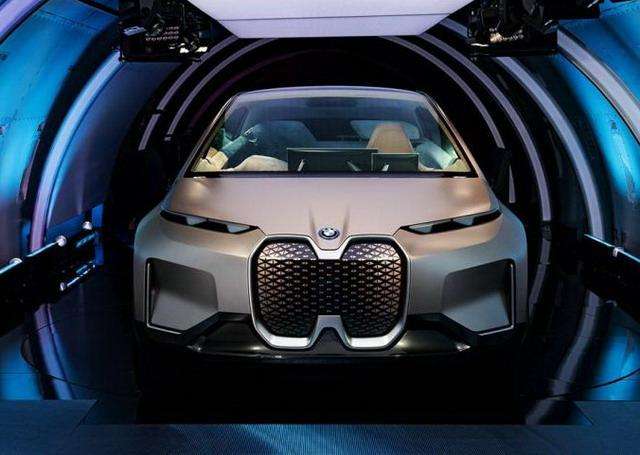 相繼釋放高端電動車型信息 德系三強齊懟特斯拉