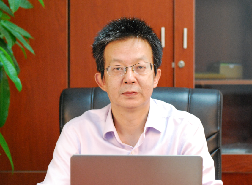 第8屆(2018年)中國電池行業年度人物:王曉明 第8屆(2018年)中國電池行業年度人物:王曉明