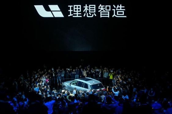續(xù)航700km 售價(jià)不到40萬(wàn)元 “理想智造ONE” 李想的王牌? 續(xù)航700km 售價(jià)不到40萬(wàn)元 “理想智造ONE” 李想的王牌?