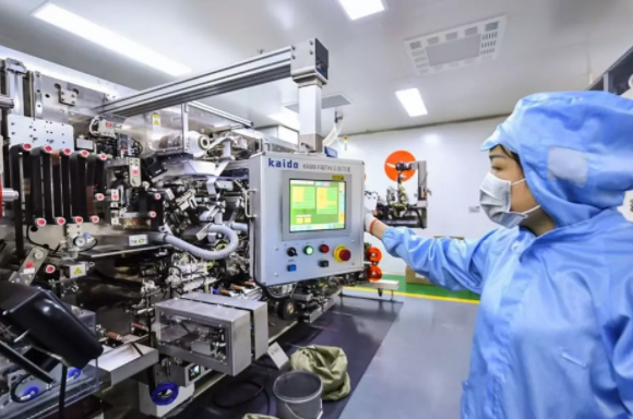 遠(yuǎn)東福斯特21700動(dòng)力鋰電池智慧工廠(chǎng)