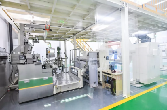 遠(yuǎn)東福斯特21700動(dòng)力鋰電池智慧工廠(chǎng)