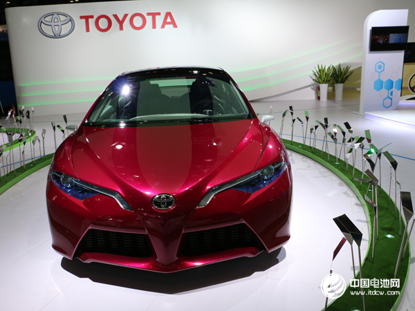 傳統汽車巨頭電動化是必然趨勢 豐田大眾通用上演三國殺