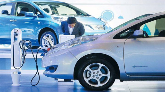 新能源車產業鏈走向全球 變中求穩看好中游行業 新能源車產業鏈走向全球 變中求穩看好中游行業