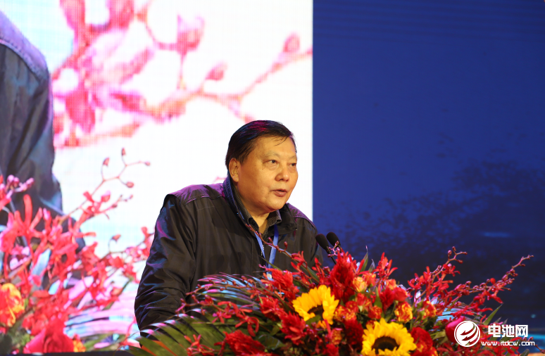 中國工程院院士吳鋒 中國工程院院士吳鋒