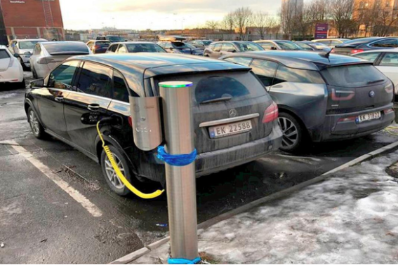 挪威電動(dòng)汽車銷量占總銷量的三分之一