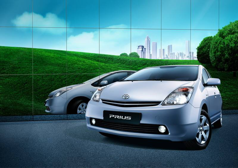 首創方形鋁殼電芯高速疊片工藝 下一個動力電池“獨角獸”會是它？