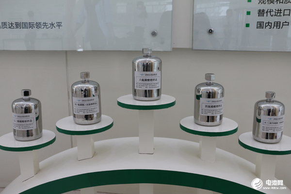 2018-2020年六氟磷酸鋰復(fù)合增速將達(dá)32%