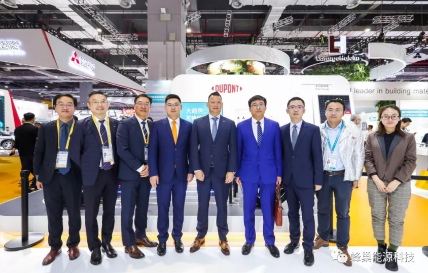 蜂巢能源與杜邦達成戰略合作 共同探索新技術在新能源行業應用