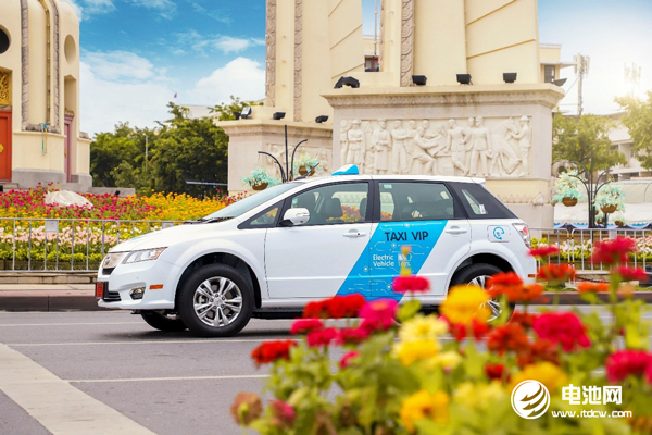 投資要做“逆行者”？機構預計今年我國新能源汽車銷量或增長逾30%