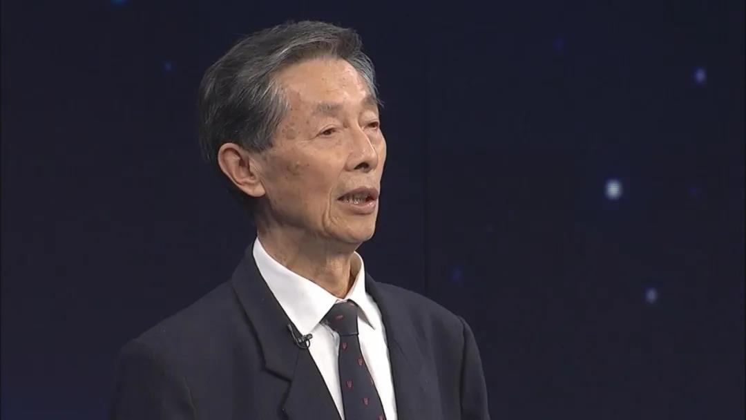 圖為中國工程院院士陳立泉 圖片來源：中國經(jīng)濟大講堂