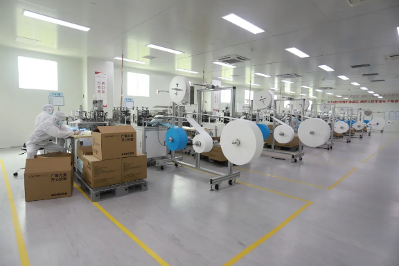 廣汽自制口罩無塵車間生產線