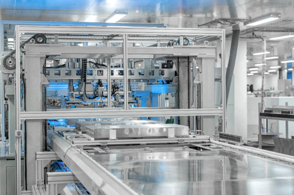 電池新產(chǎn)品競相發(fā)布 新一輪技術PK賽誰將勝出