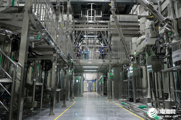 電動汽車安全魔咒待解 “不起火”電池風口來襲