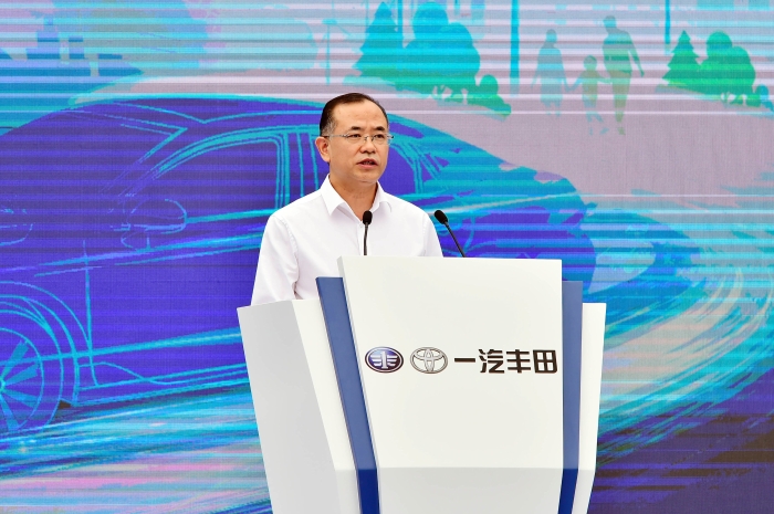 天津市副市長王衛(wèi)東致辭