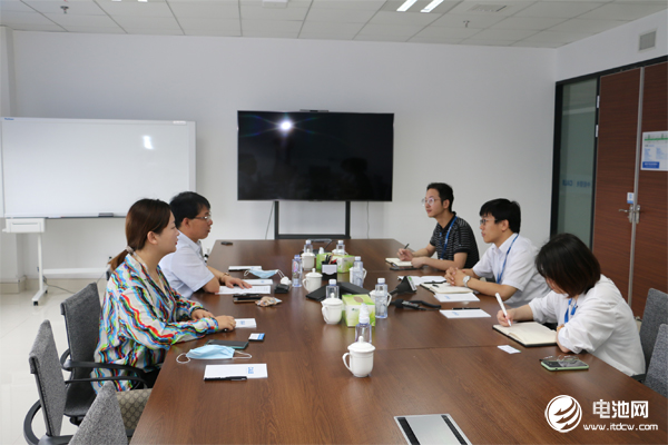 動(dòng)力電池,鋰電池,中航鋰電 動(dòng)力電池,鋰電池,中航鋰電