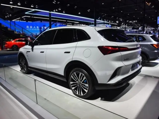 MARVEL R預售22萬元起 搭載上汽最新5G技術 MARVEL R預售22萬元起 搭載上汽最新5G技術