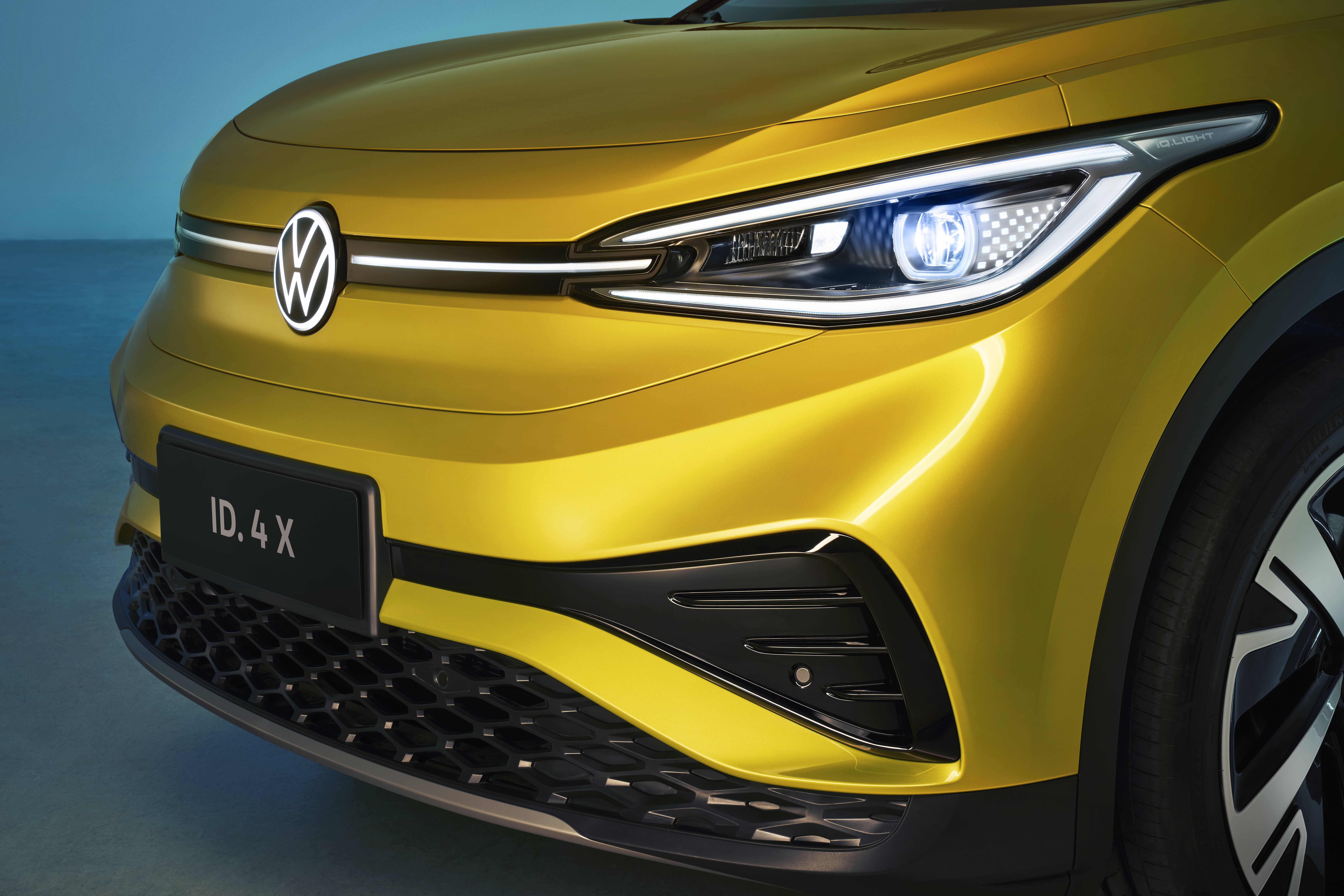 上汽大眾首款MEB中型純電SUV ID.4 X預(yù)售  劉亦菲代言