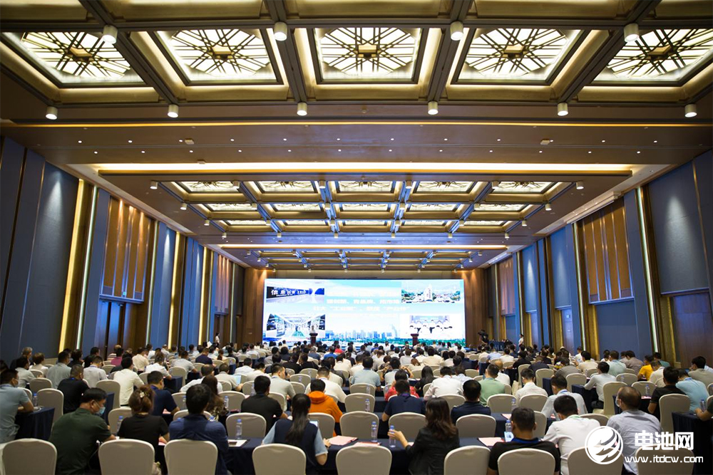 多氟多南寧鋰電池項目奠基儀式暨南寧市新能源汽車產業招商推介會活動現場