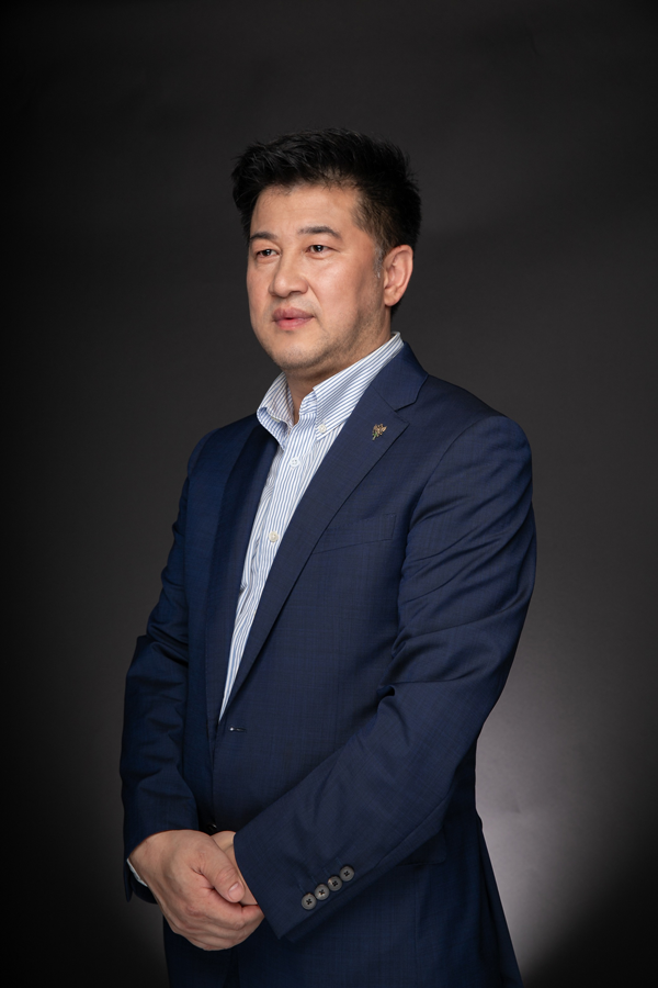 中俄新能源材料技術研究院 院長 王慶生 中俄新能源材料技術研究院 院長 王慶生