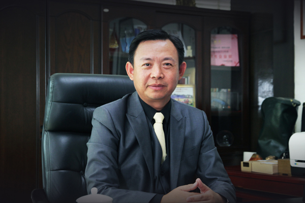 深圳市倍特力電池有限公司 董事長 龍翔 深圳市倍特力電池有限公司 董事長 龍翔