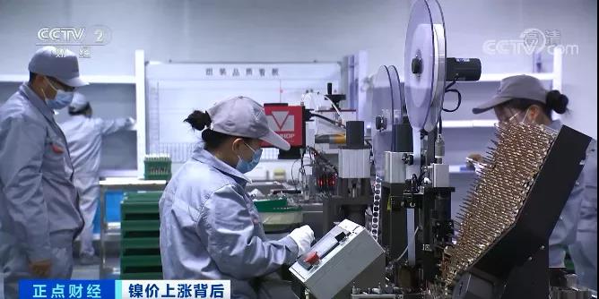 訂單量暴漲360%！產能拉滿仍供不應求！原料價格漲漲漲，未來怎么走？